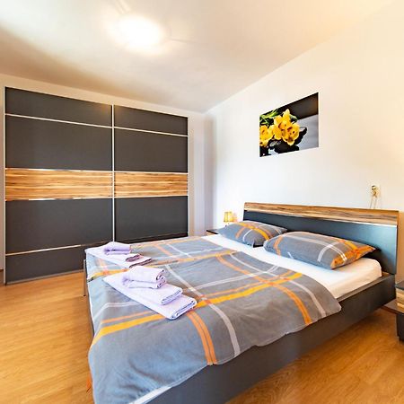 ראב Apartments Lores מראה חיצוני תמונה