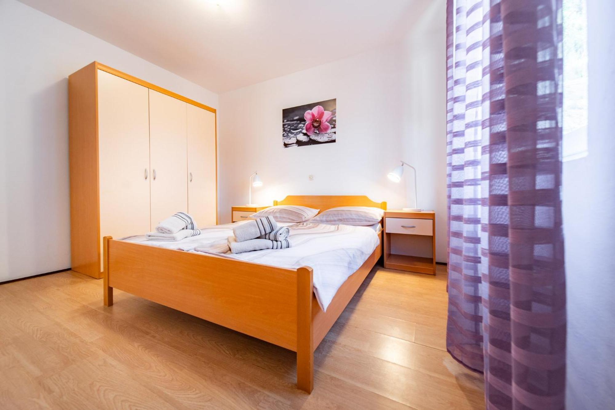 ראב Apartments Lores מראה חיצוני תמונה