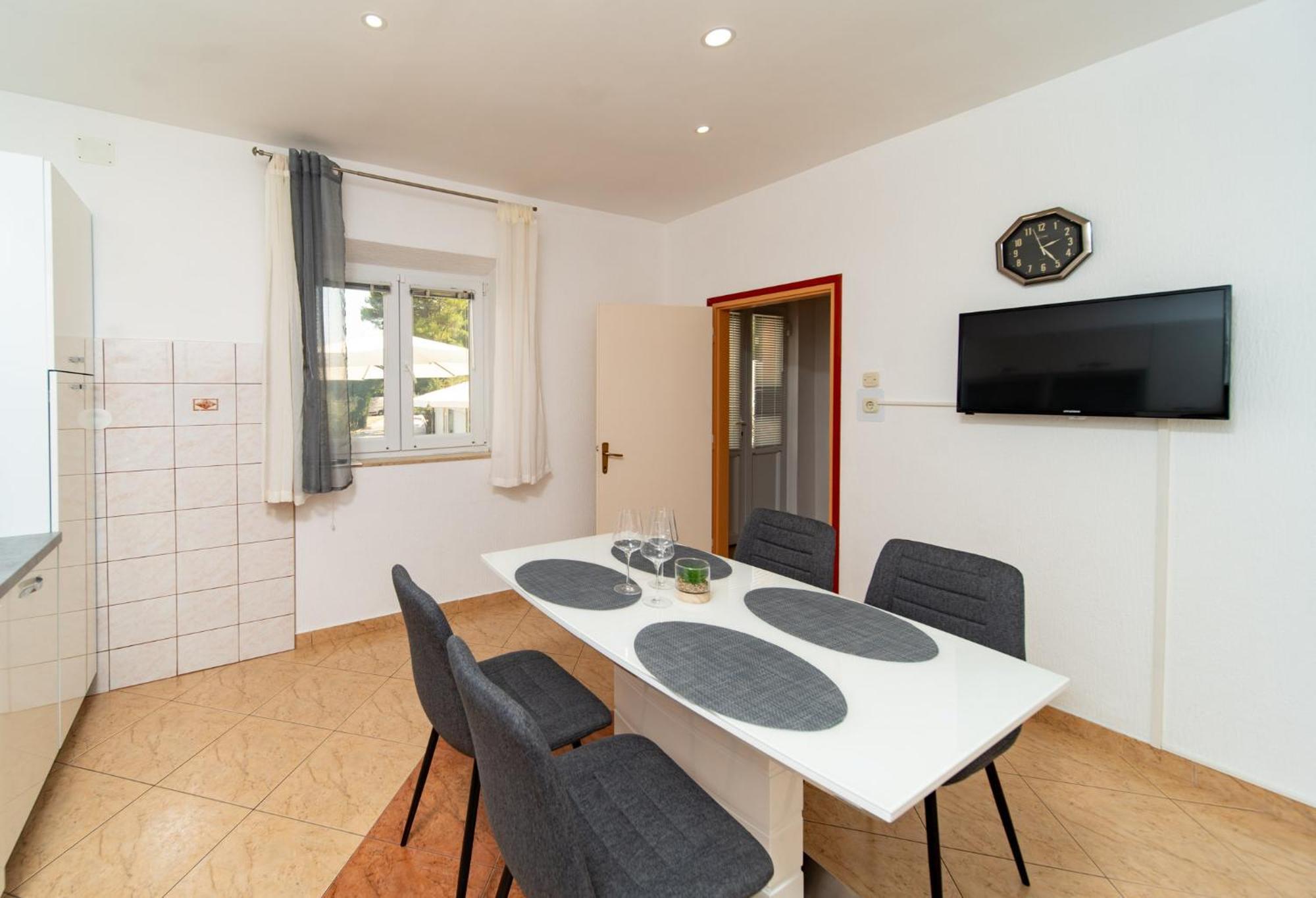 ראב Apartments Lores מראה חיצוני תמונה