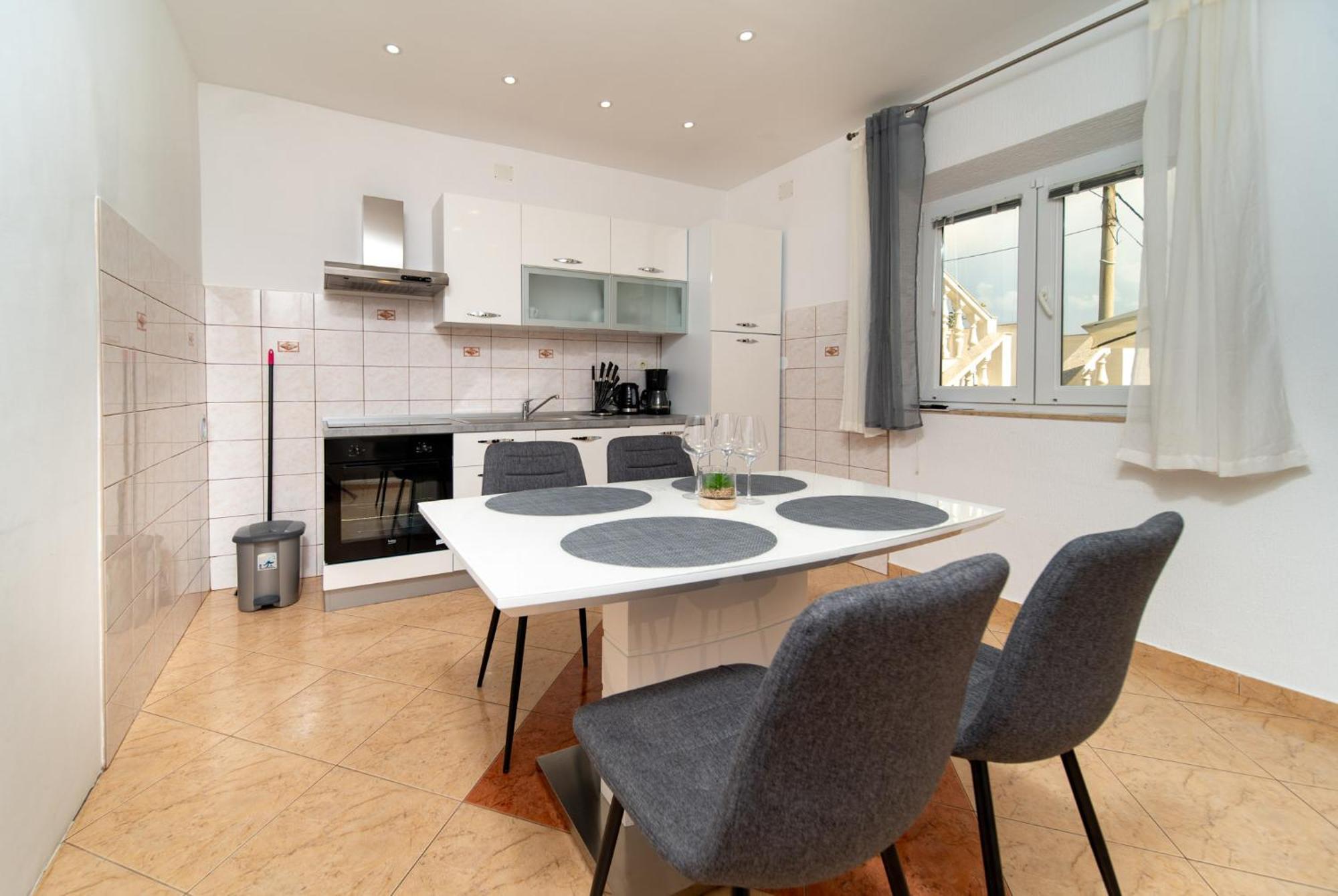 ראב Apartments Lores מראה חיצוני תמונה